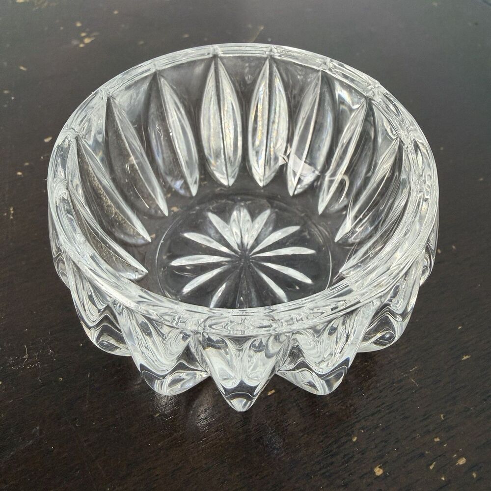 Vtg Small Glass Footed Bowl Diamond Panel Pattern Star Bottom Scalloped Base